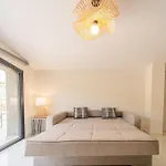 Apartment Semiramis Modern - Sleeps 8 *